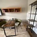 Lagerhaus Gabriel-oasen In Der Stadt *