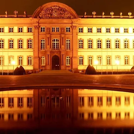 דירה Lagerhaus Gabriel-oasen In Der Stadt Zweibrücken