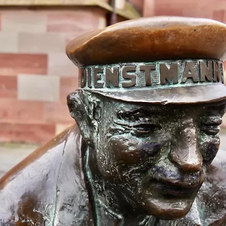 Lagerhaus Gabriel-oasen In Der Stadt Zweibrücken